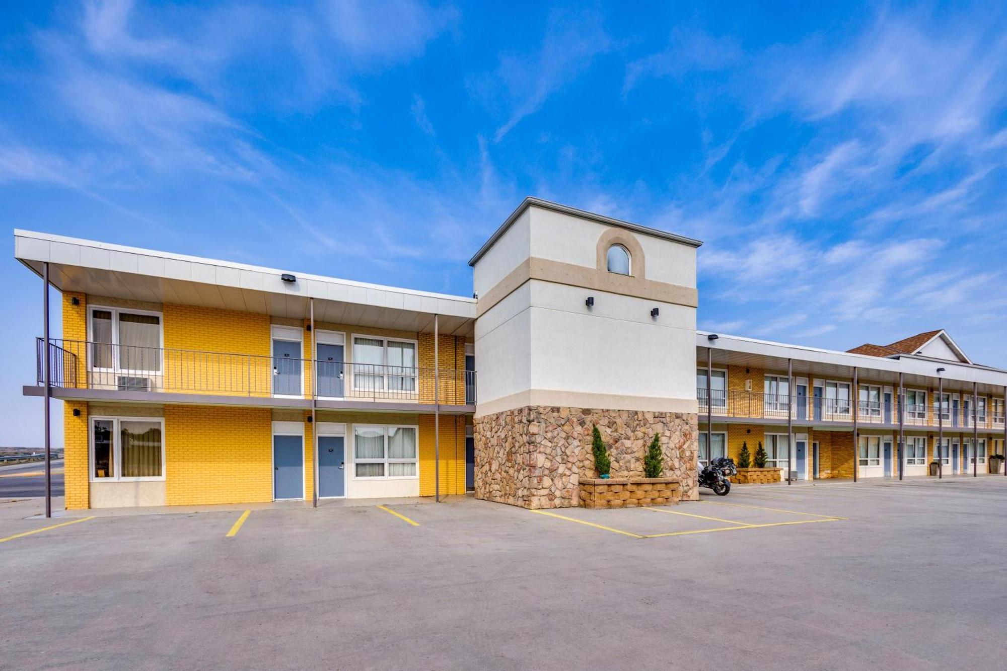 Best Western Lee'S Motor Inn Chamberlain Exterior photo