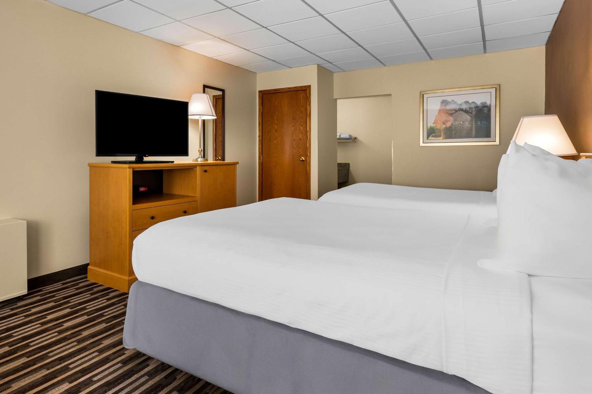 Best Western Lee'S Motor Inn Chamberlain Exterior photo