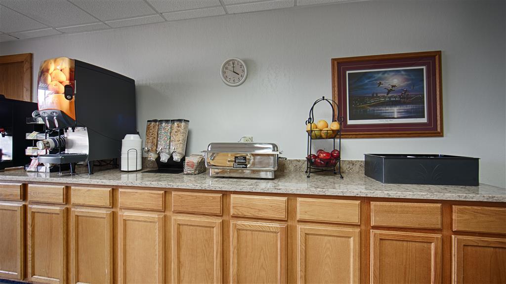 Best Western Lee'S Motor Inn Chamberlain Restaurant photo